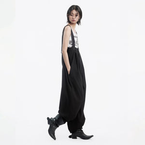 Lapargay Adjustable Strap Jumpsuit Wide Leg Silhouette Flatters Figure without Bulky Look L78202701C - Lapargay