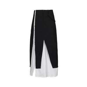 Lapargay black and white spliced utility half-skirt, built-in white slip skirt, irregular frayed design L78109108V - Lapargay