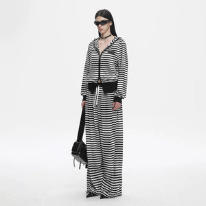 Lapargay Black and White Stripe Contrast, Hooded Zipper Design, Ribbed Waist Slimming Jacket L78201205C - Lapargay