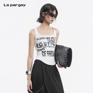 Lapargay distressed print vest with square neck, curved hem, and waist-cinching fit L78200110V - Lapargay