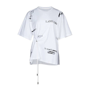 Lapargay Drawstring Waist Graffiti Print Asymmetrical Hem Loose Round Neck T-Shirt L78200206C - Lapargay