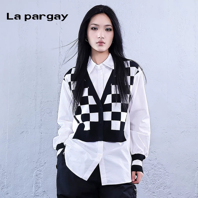 Lapargay long-sleeved spliced knitwear 2026 spring new women's personality fashion casual design top