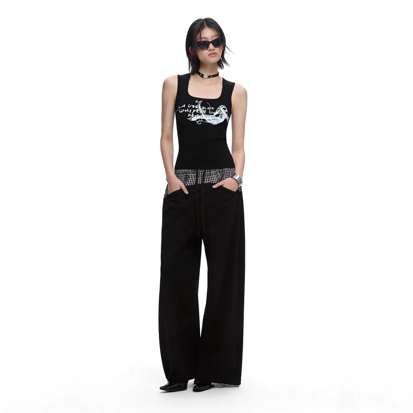 Lapargay Waist-Fitted Square Neck Vest Exposing Collarbone Base Layer Cool Graffiti T-Shirt L75200107V