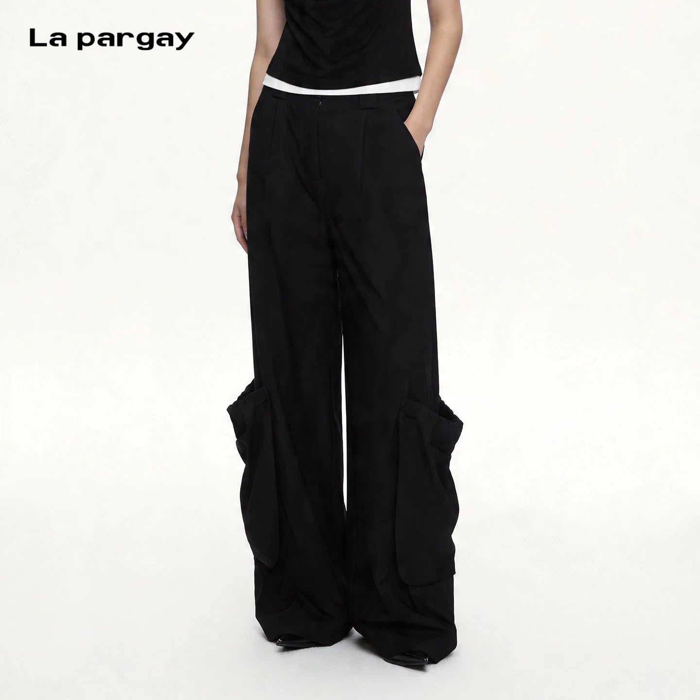 Lapargay Asymmetrical 3D Pockets High-Waist Wide Leg Pants Sharp Black Cargo Style L75202901S