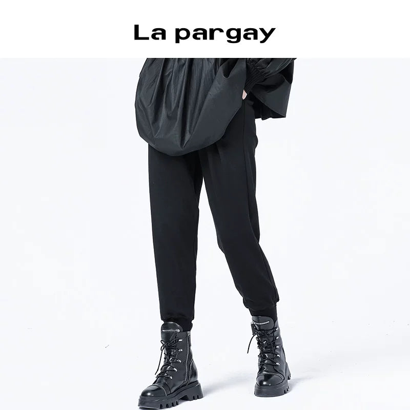 Lapargay cinched trousers casual pants 2026 new women's black straight-leg versatile and chic niche pants