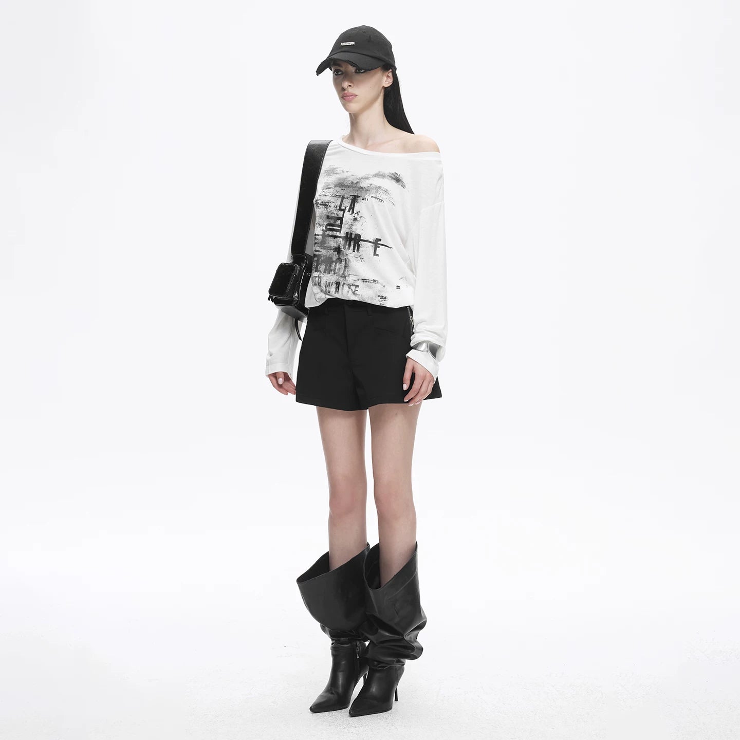 Lapargay loose drop-shoulder top, off-shoulder design, ink wash print, casual and lazy L78200301V
