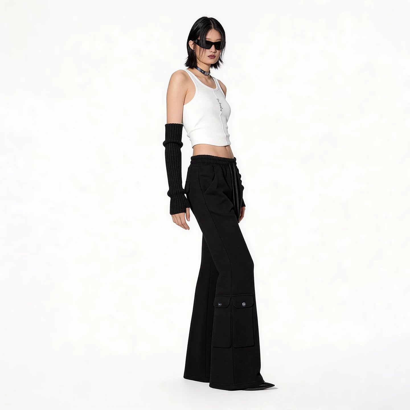 Lapargay drawstring high-waist micro-flare cargo pants with multiple pockets, draping feel, elongates legs L75102612V