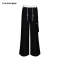 Lapargay Black and White Contrast Waist Three-Dimensional Cargo Pockets Draped Wide-Leg Casual Pants L75202609C
