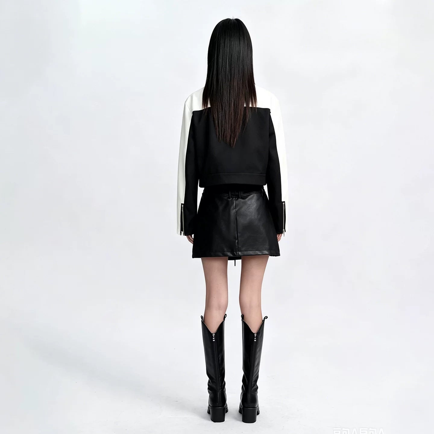 Lapargay 【Street Finale】Black and White Color-Blocking Motorcycle Short Jacket Contrast Colors L75301227V
