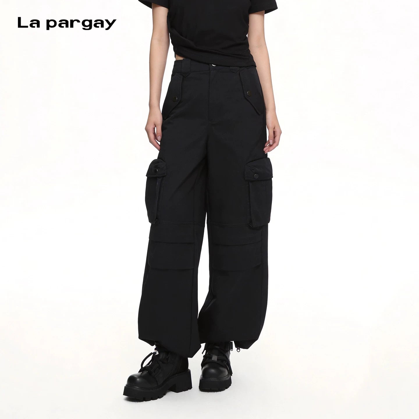 Lapargay high-waist cargo casual pants, multi-pocket design, loose tapered leg L69102661S