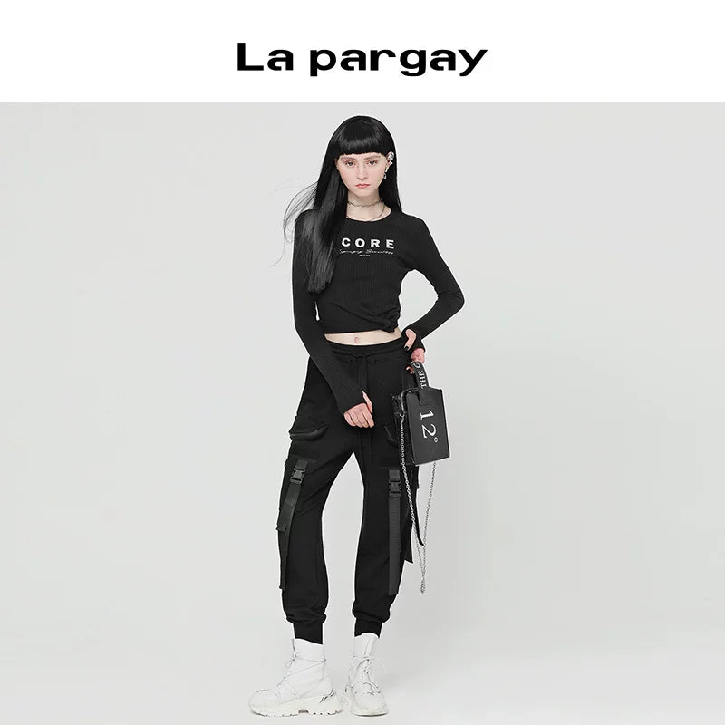 Lapargay Square Shoulder T-Shirt Women 2026 New Style Black Slim Fit Long Sleeve Design Niche Casual Top