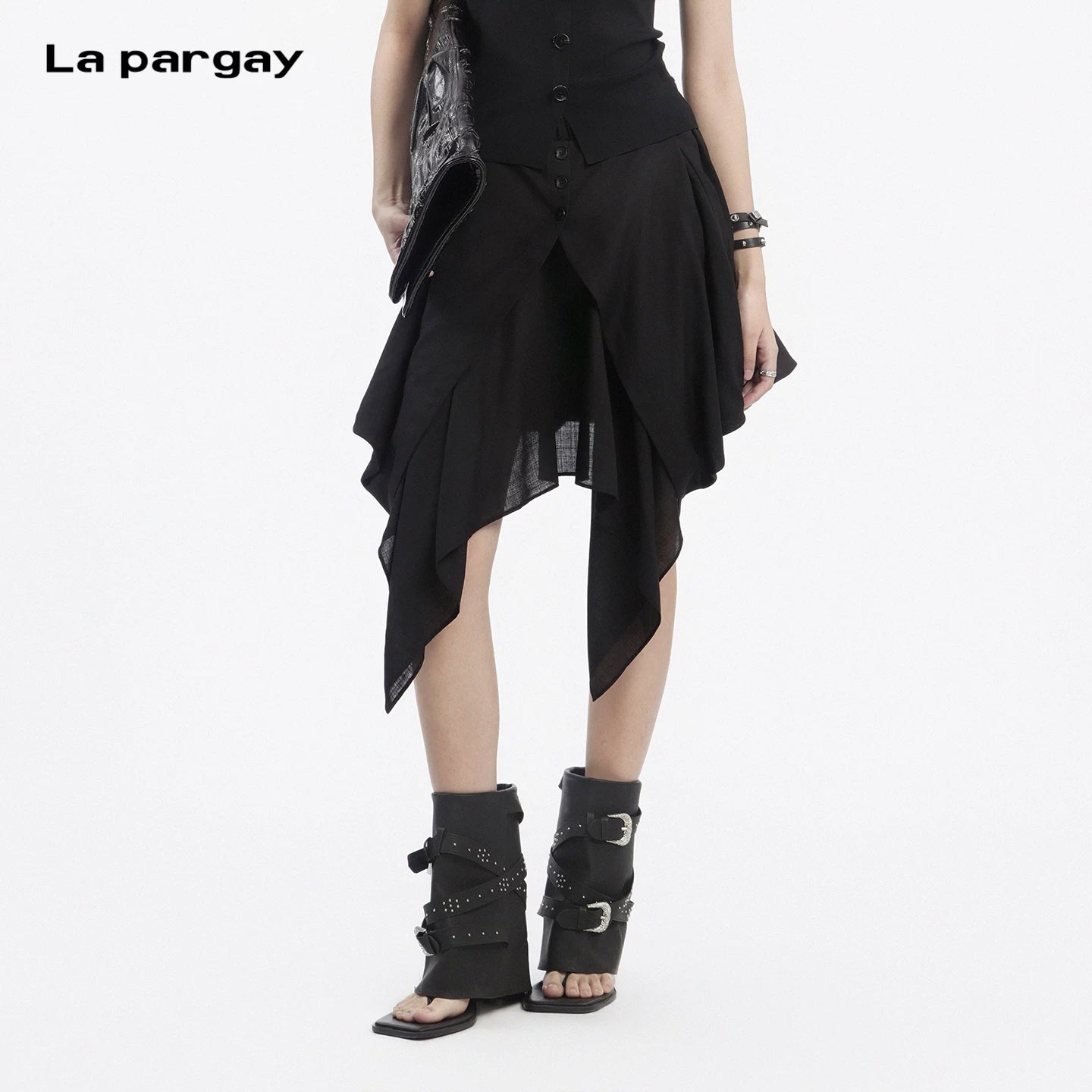 Lapargay niche dark style skirt, unique cut, layered irregular little black dress L78209203V