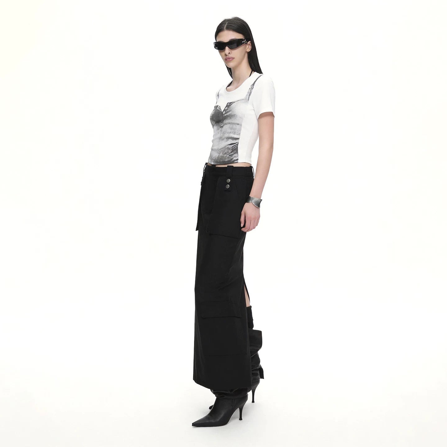 Lapargay cargo-style long skirt with metal button multiple pockets, creating effortless styling L72209115C