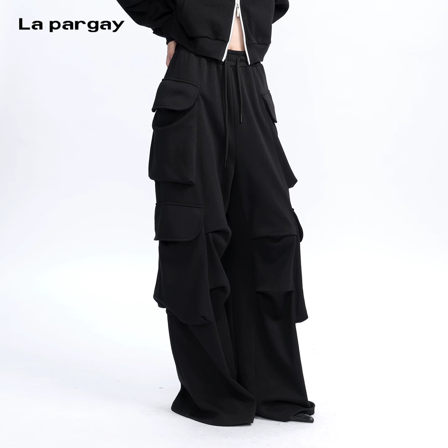 Lapargay [Collect traces] Multi-pocket functional cargo pants Three-dimensional pockets L75302604V