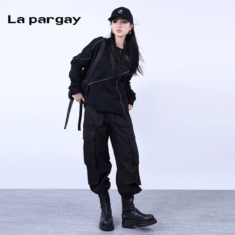 Lapargay High-waist Multi-pocket Casual Cargo Pants 2026 Spring New Women's Black Personality Design Pants
