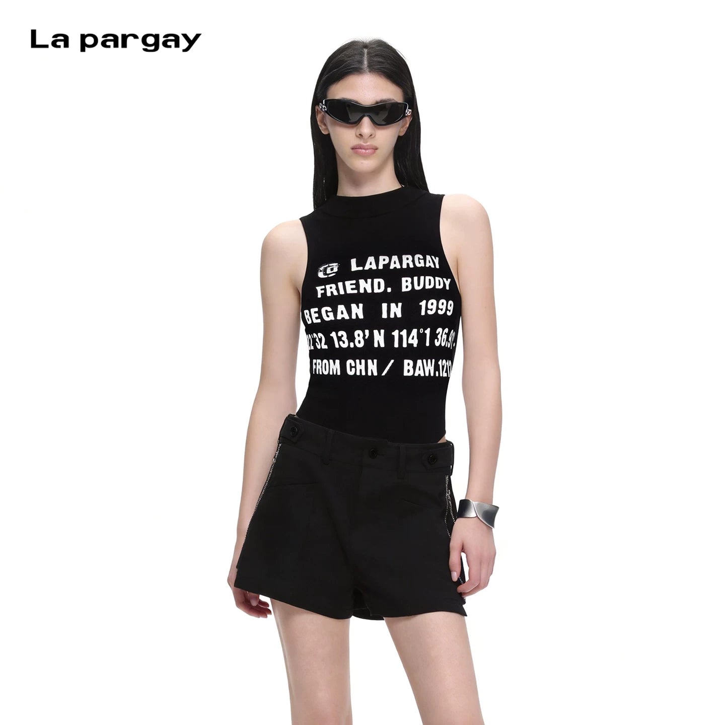 Lapargay Slim-fit knit bodysuit vest Retro slogan print Mock neck sleeveless style L66300190C
