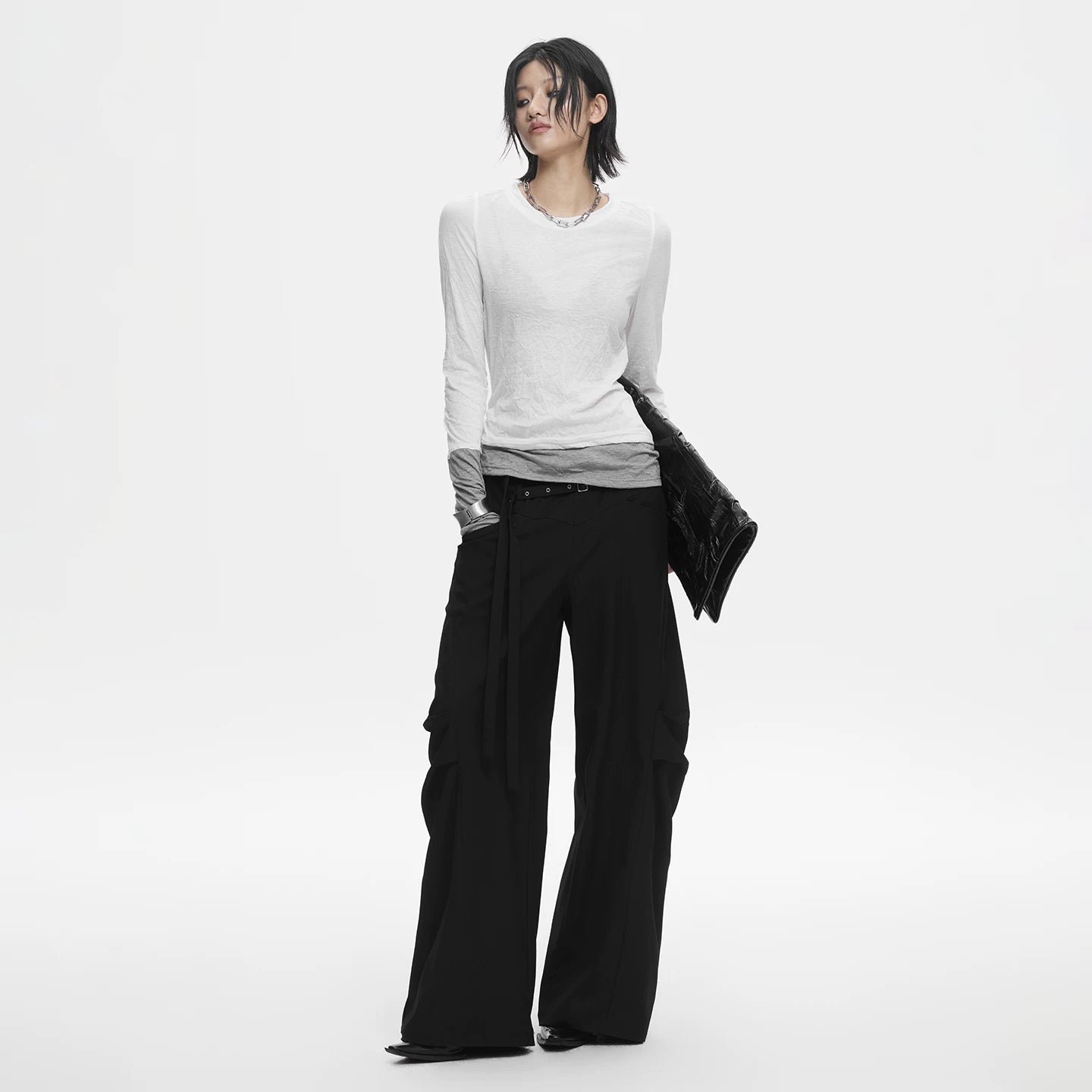 Lapargay White-gray patchwork pleated top Pleated knit Lazy feeling Simple avant-garde L78100307C