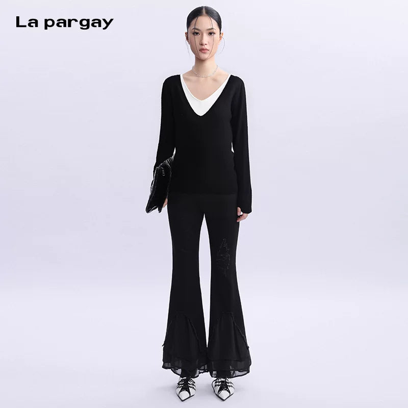 Lapargay 100% merino wool V-neck knit sweater 2026 spring new fashion black and white base layer sweater