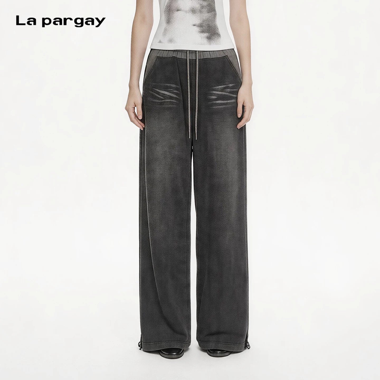 Lapargay Distressed Gradient Washed Wide-Leg Pants with Contrast Color Stitching Waistband and Adjustable Hem L75202805S
