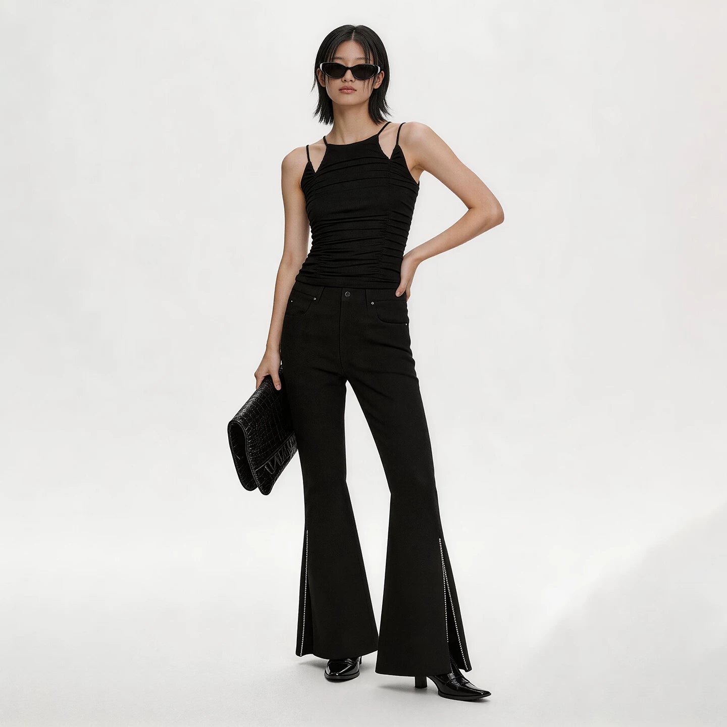 Lapargay Halterneck Cutout Camisole Vest Pleated Texture Design Fit Body Shape L75200102C
