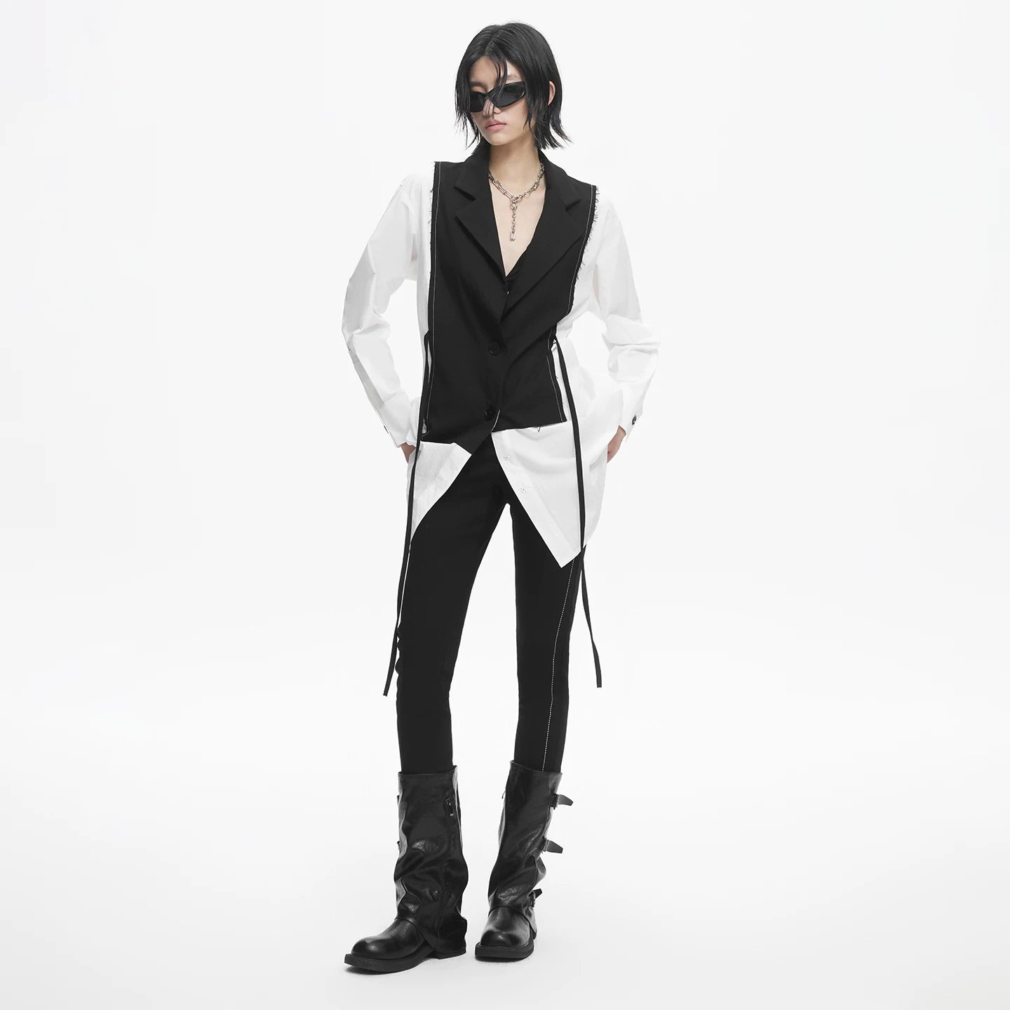 Lapargay Contrast stitch high-stretch slim pants High-stretch fabric Contrast stitch embroidery design L78102501C
