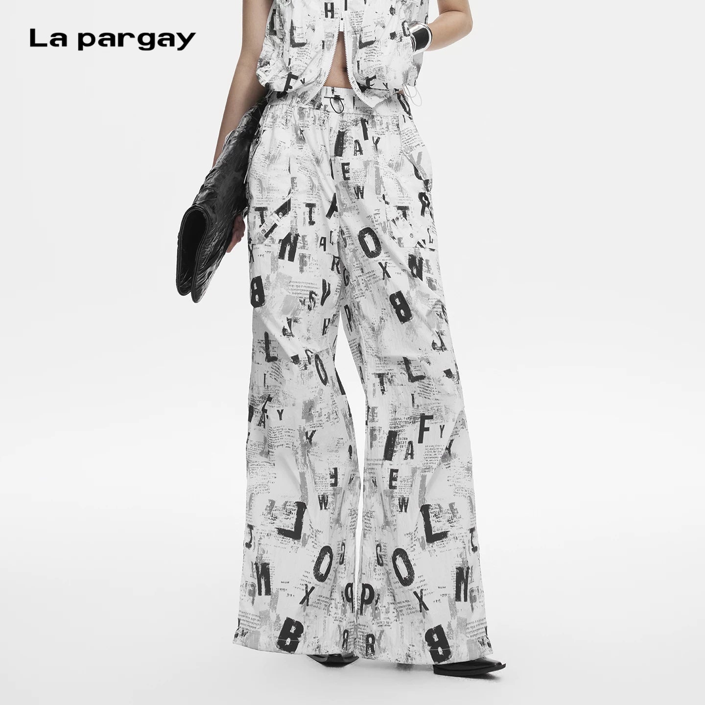 Lapargay Newspaper-Style Letter Full Print Loose Straight-Leg Hip-Covering Street Chic Casual Pants L78202615V
