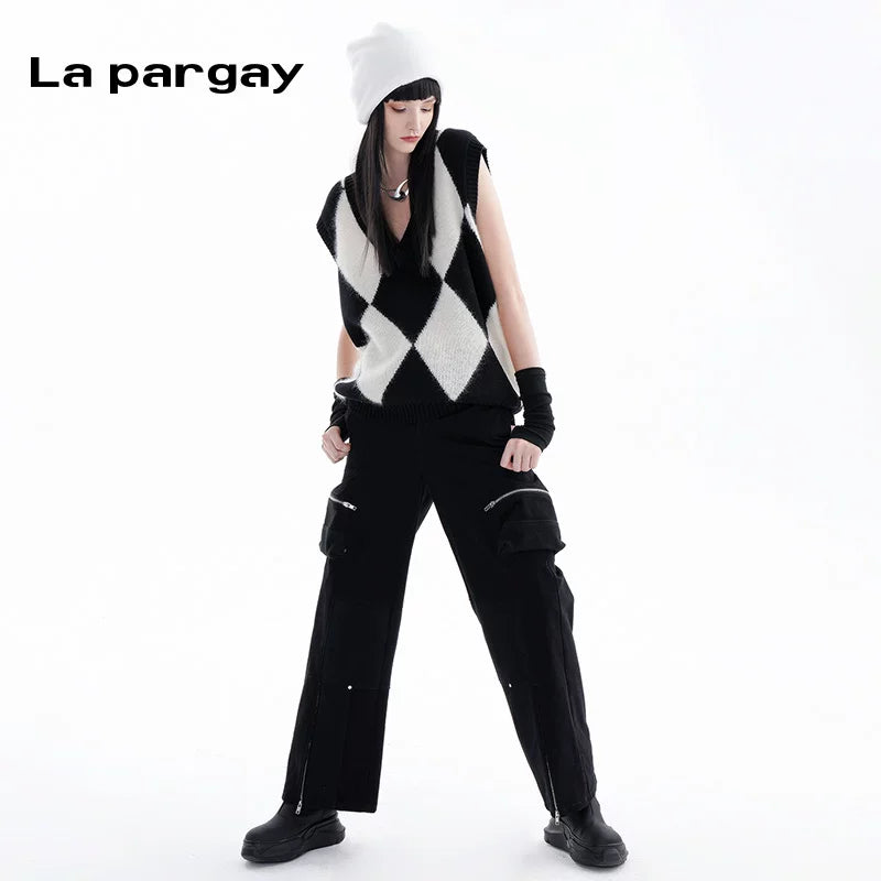 Lapargay wool sleeveless V-neck knit vest 2026 new diamond pattern design warm vest top