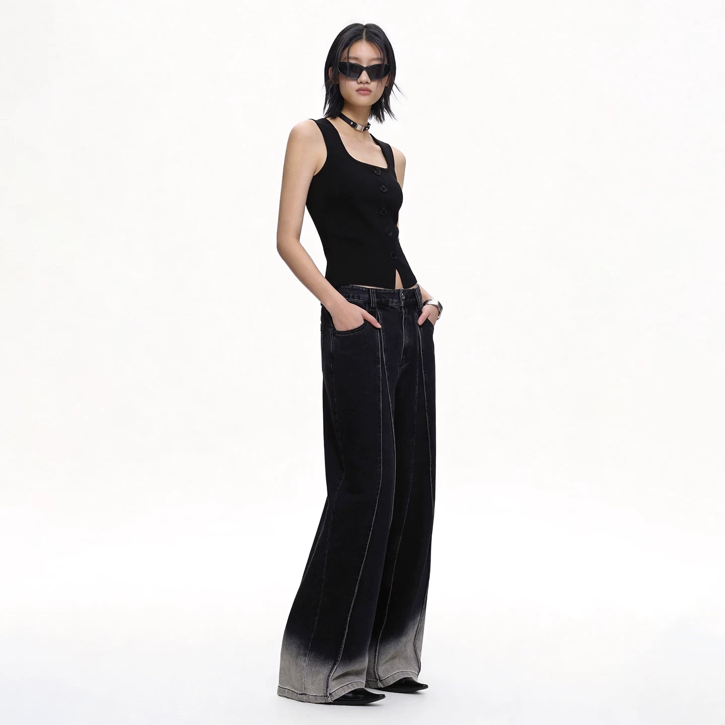 Lapargay high-waist wide-leg jeans, faded gradient hem, flatters leg proportions L72102609C