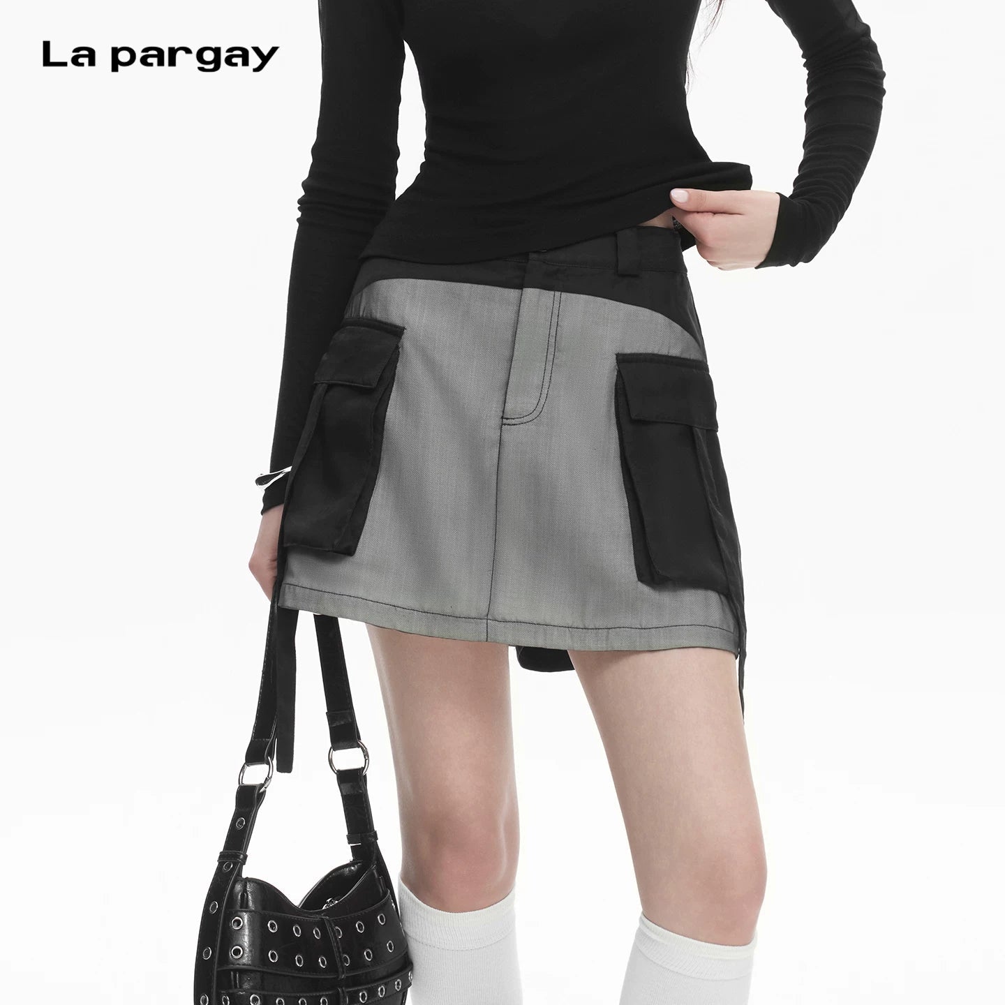 Lapargay American sporty style three-dimensional large pockets slim fit sexy short skirt L78109204V - Lapargay