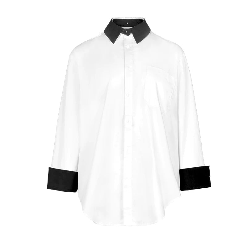 Lapargay Black and White Color-Block Spread Collar Shirt, Loose Mid-Length, Simple Single Pocket L78101012C - Lapargay