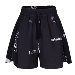 Lapargay black and white graffiti casual pants side zipper decoration neat short fit L78202203V - Lapargay