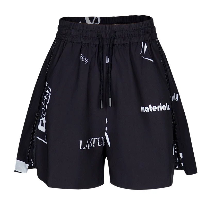 Lapargay black and white graffiti casual pants side zipper decoration neat short fit L78202203V - Lapargay