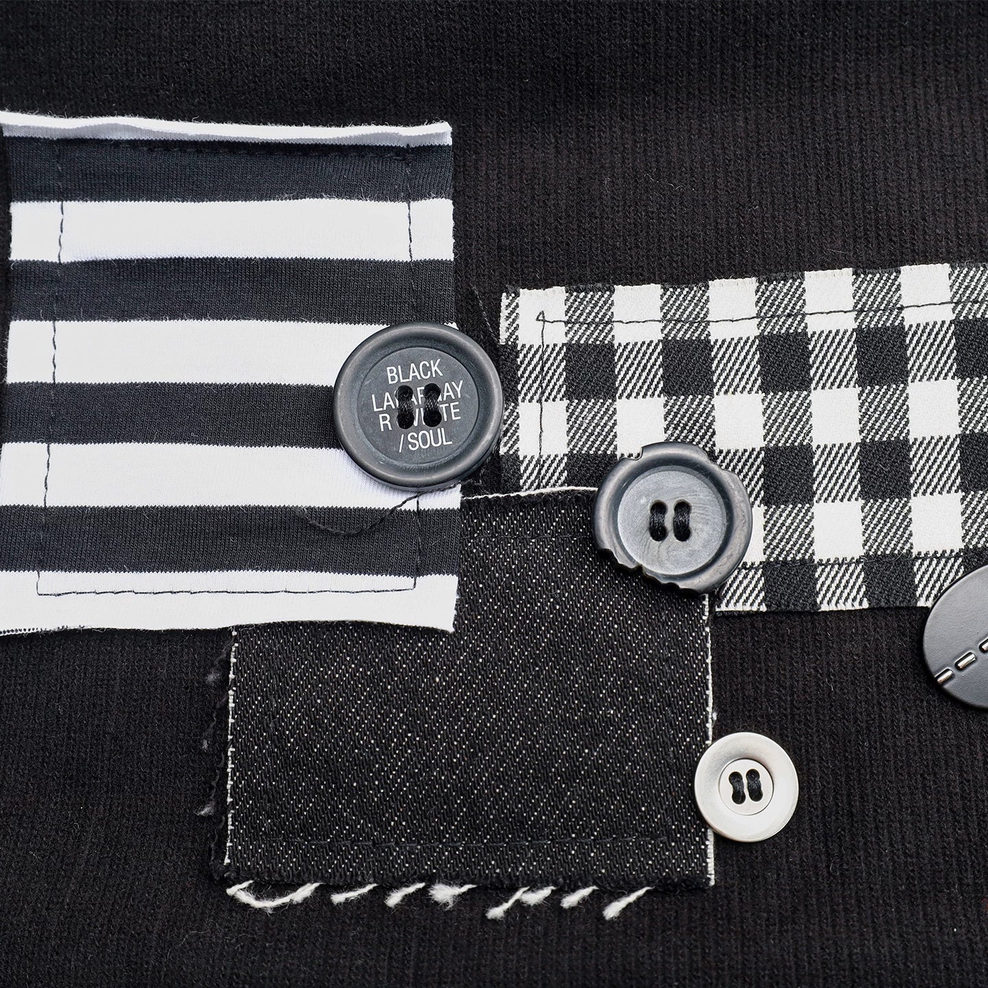 Lapargay Black and White Patchwork Personalized Buttons Loose Knit Hat L78106002X - Lapargay