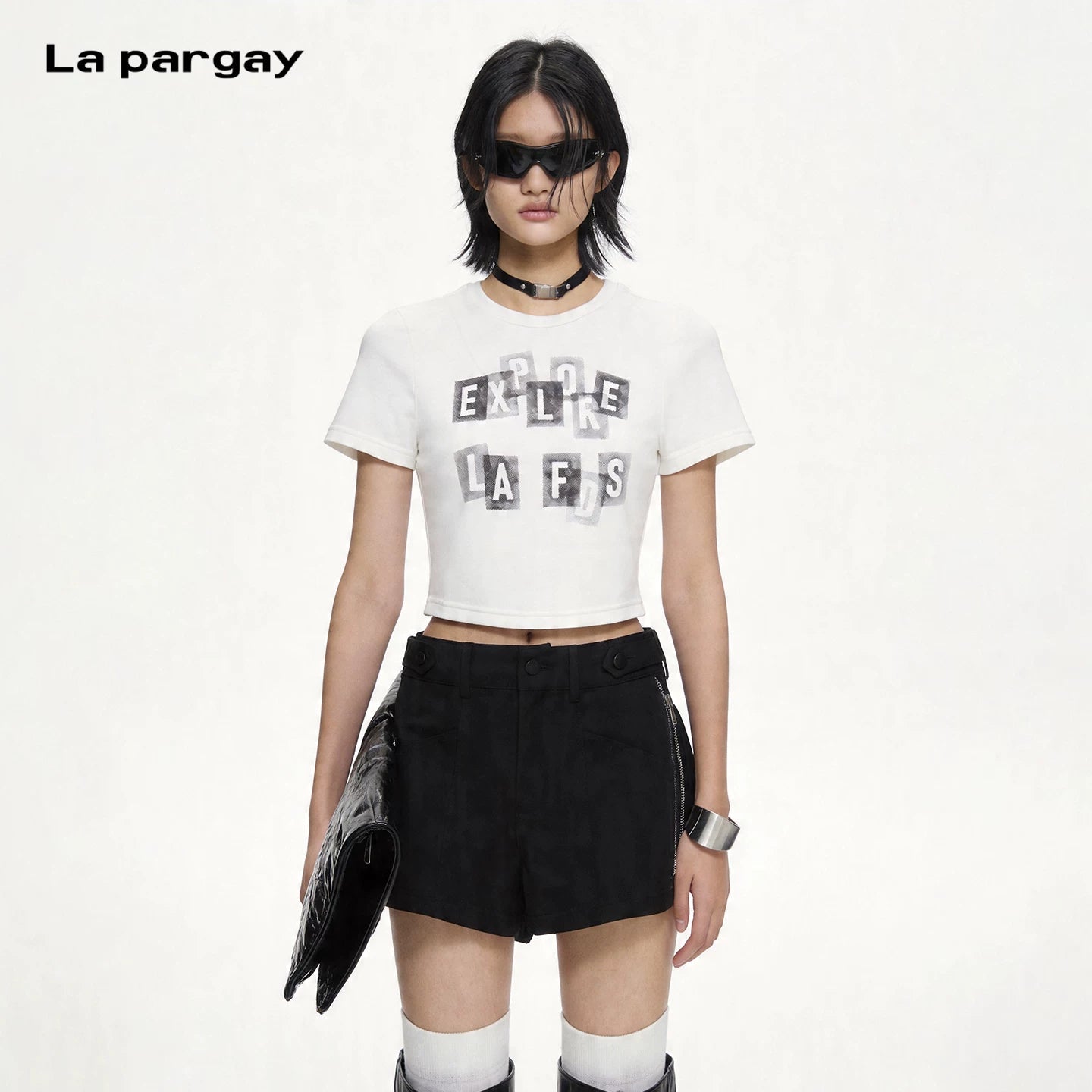 Lapargay Black Contrast Letter Print Short T Simple Clean Cut Fits Body Shape L75200208B - Lapargay