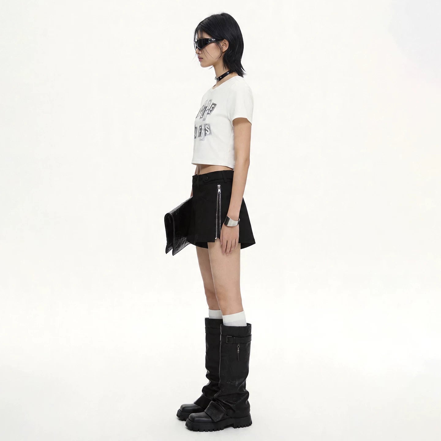 Lapargay Black Contrast Letter Print Short T Simple Clean Cut Fits Body Shape L75200208B - Lapargay