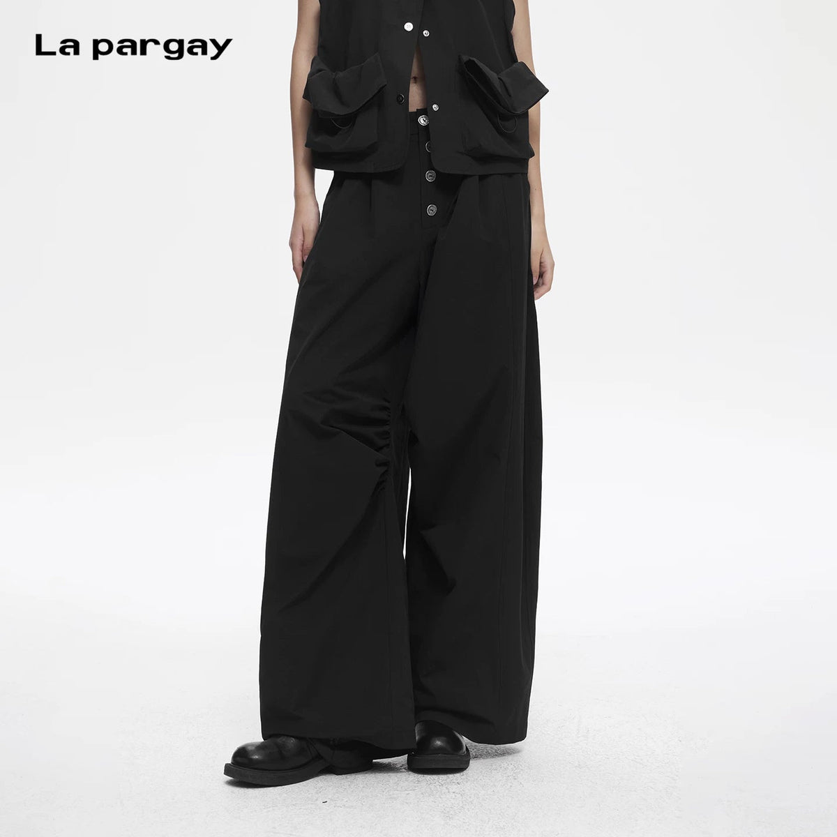 Lapargay black high-waisted casual pants button-front wide-leg pleated slimming trousers L78202605V - Lapargay