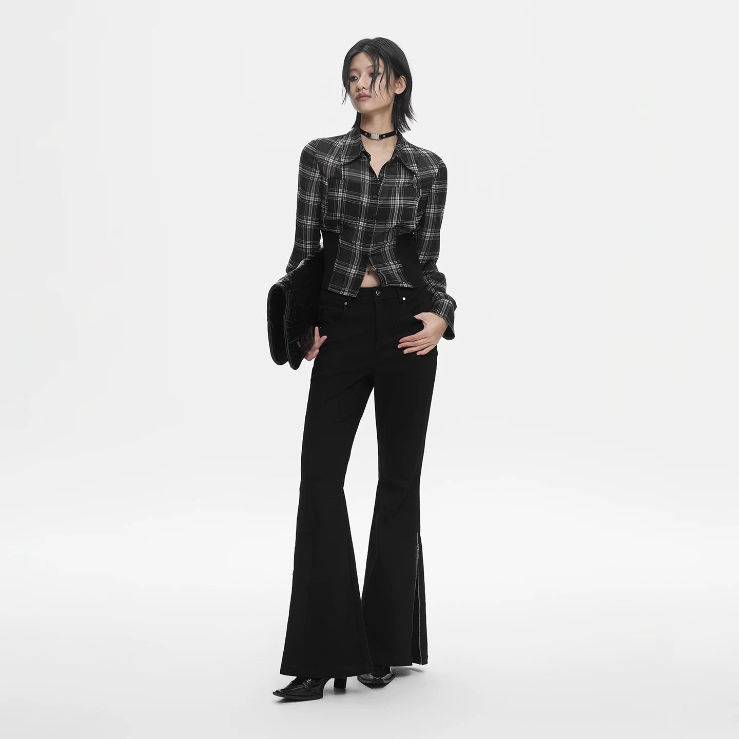 Lapargay Black Slim Flared Pants, Side Zipper, High-waist Leg-lengthening Style L78102625V - Lapargay