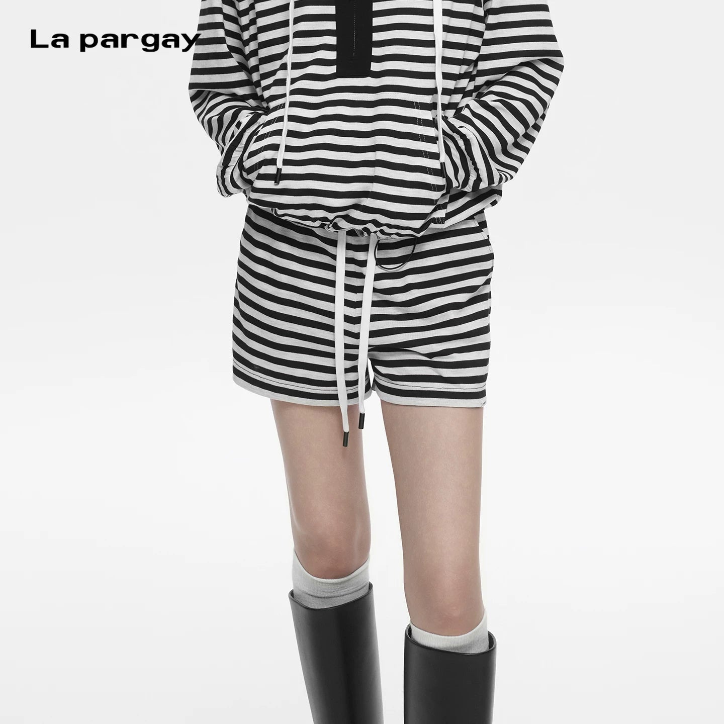 Lapargay Classic Striped Home Casual Shorts, Adjustable Drawstring, Comfortable and Non-Binding Waist L78202207C - Lapargay