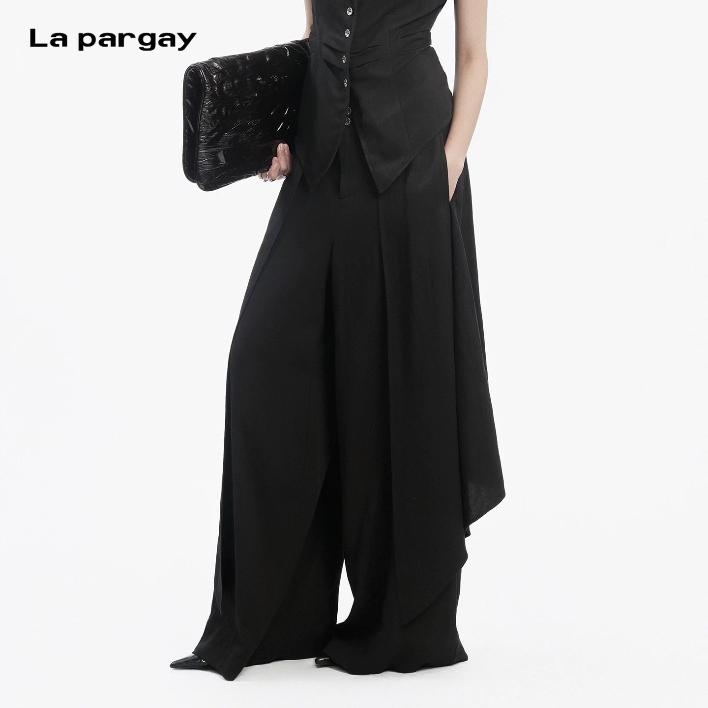Lapargay Dark Style Wide Leg Culottes Side Irregularity Creates Layered Look L78202903V - Lapargay