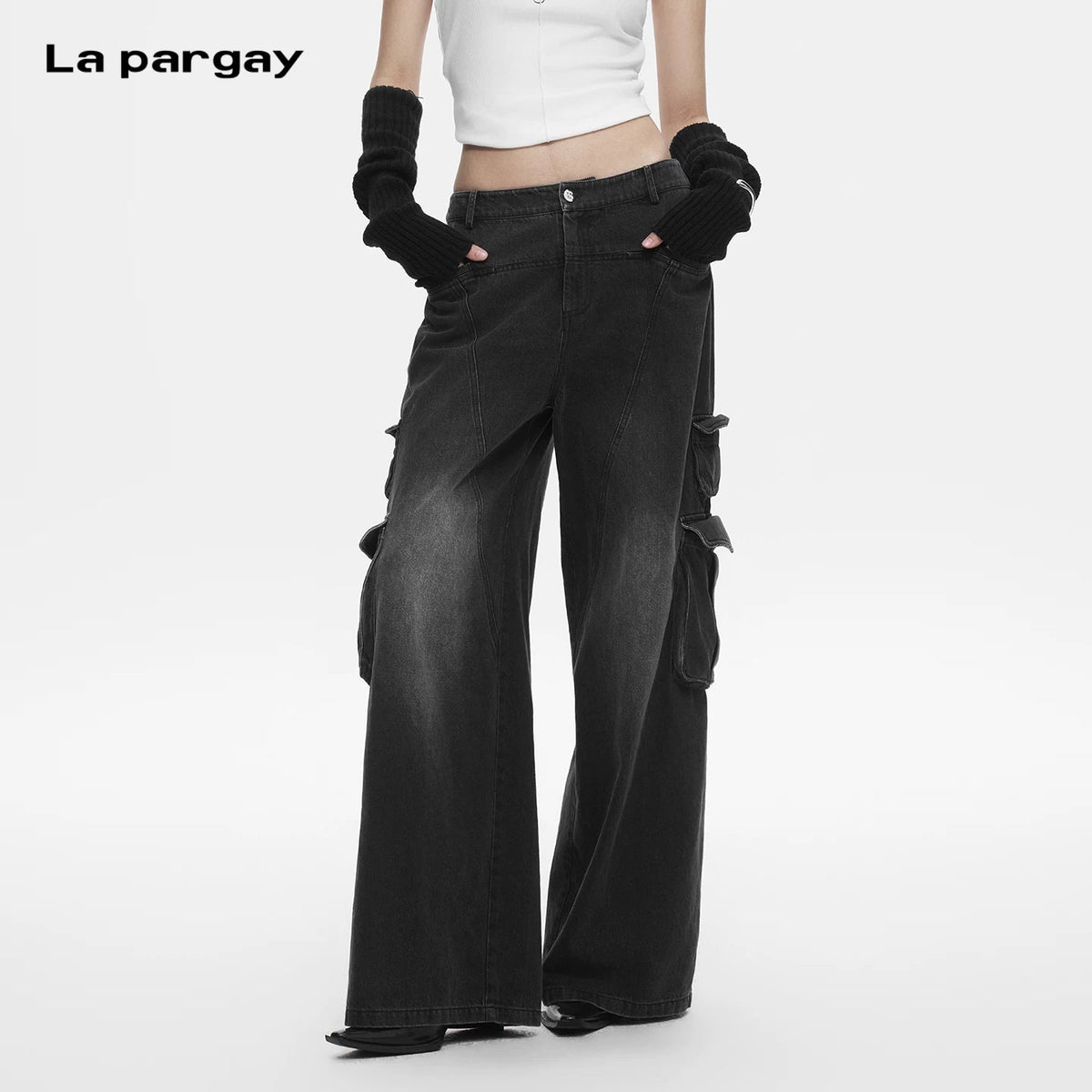 Lapargay Distressed Denim Casual Pants Stitched Line Design Multi-Pocket Cargo Pants L78202604V - Lapargay