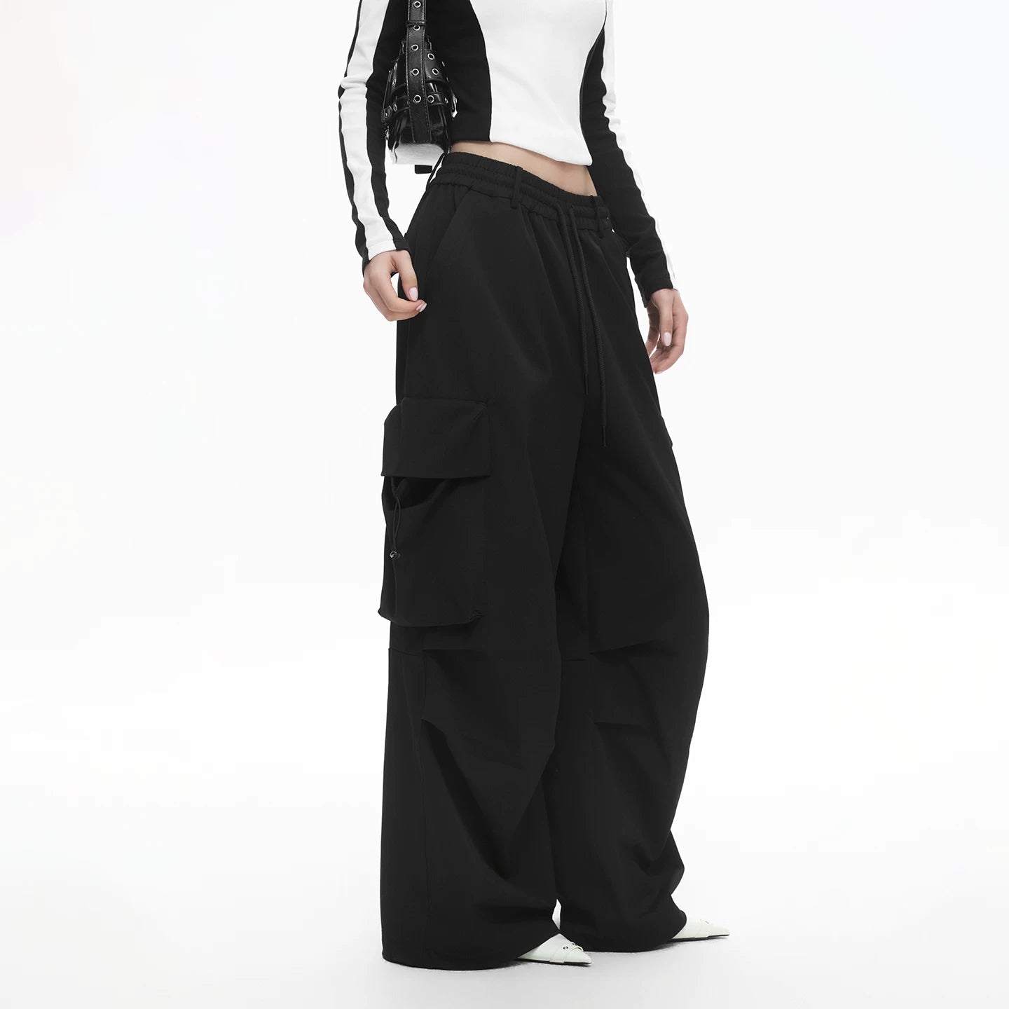 Lapargay Functional Cargo Wide-leg Pants Structuralism Drawstring Design L78102639V - Lapargay