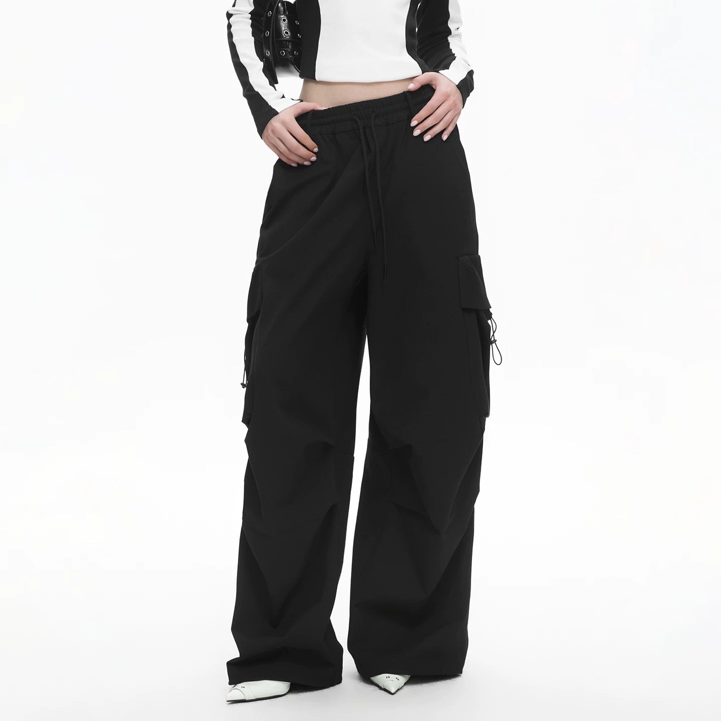 Lapargay Functional Cargo Wide-leg Pants Structuralism Drawstring Design L78102639V - Lapargay