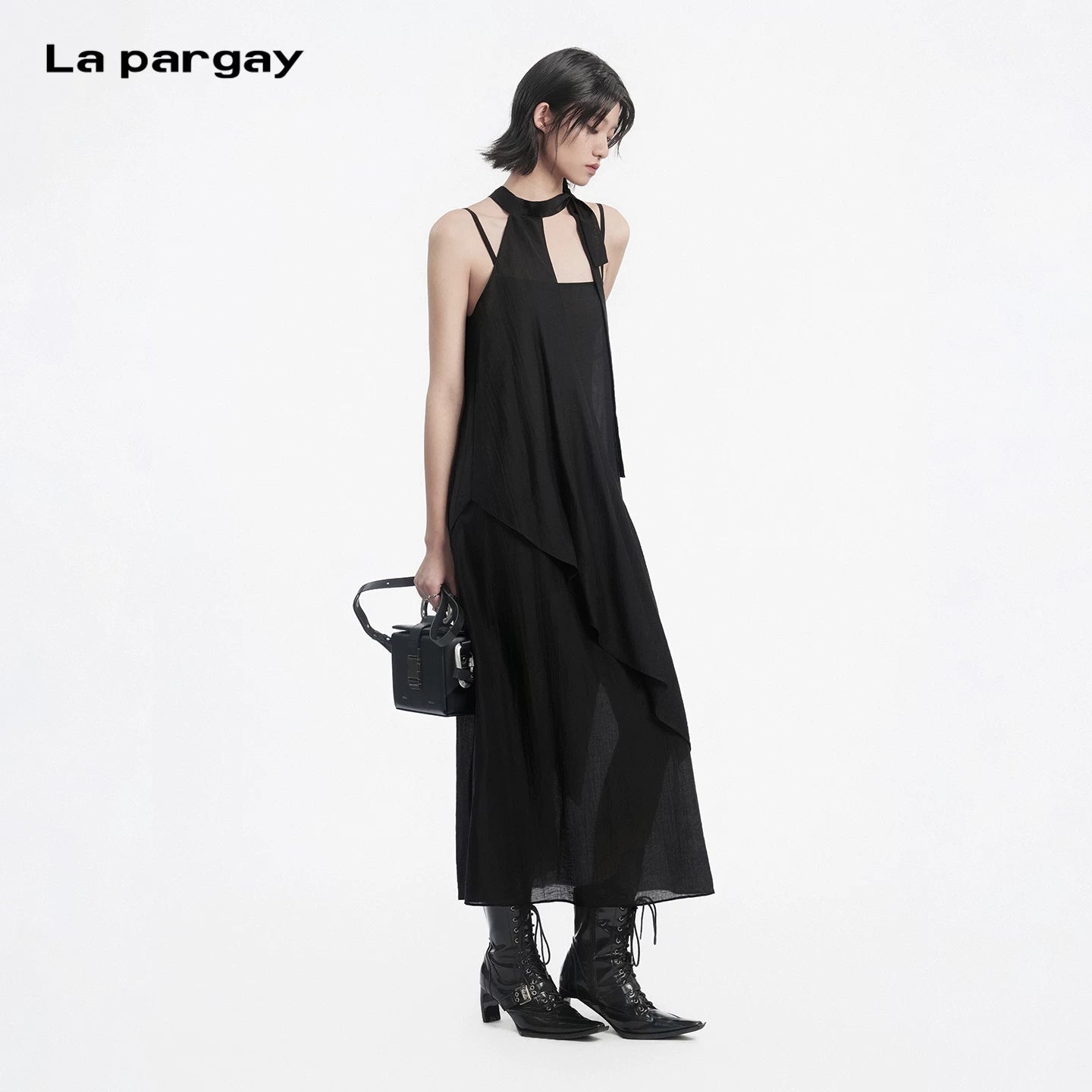 Lapargay Halter Neck Sleeveless Little Black Dress, Asymmetric Tailoring, Long Strap Dress L78209011V - Lapargay