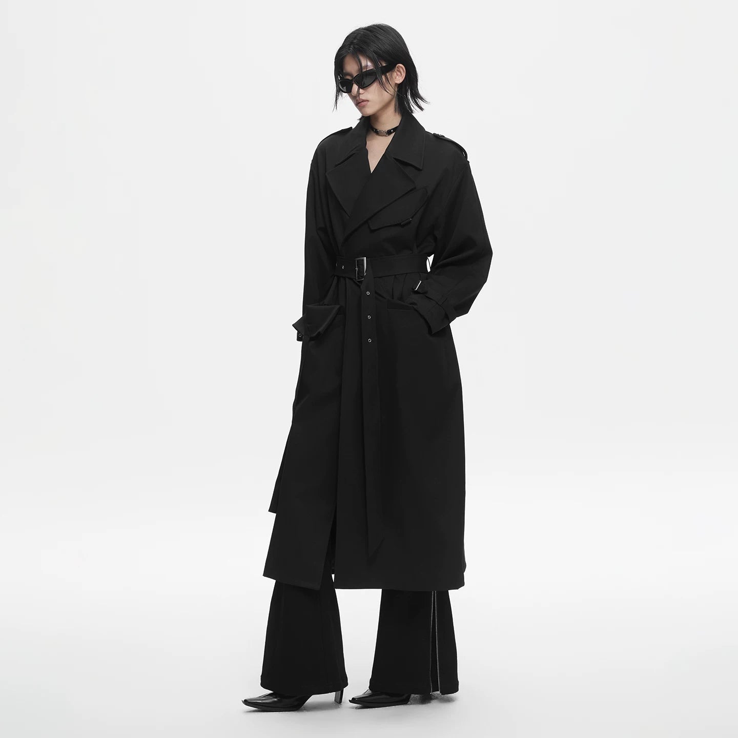 Lapargay high-street long trench coat, double-layer notched lapel, adjustable button cuff details L78101502V - Lapargay
