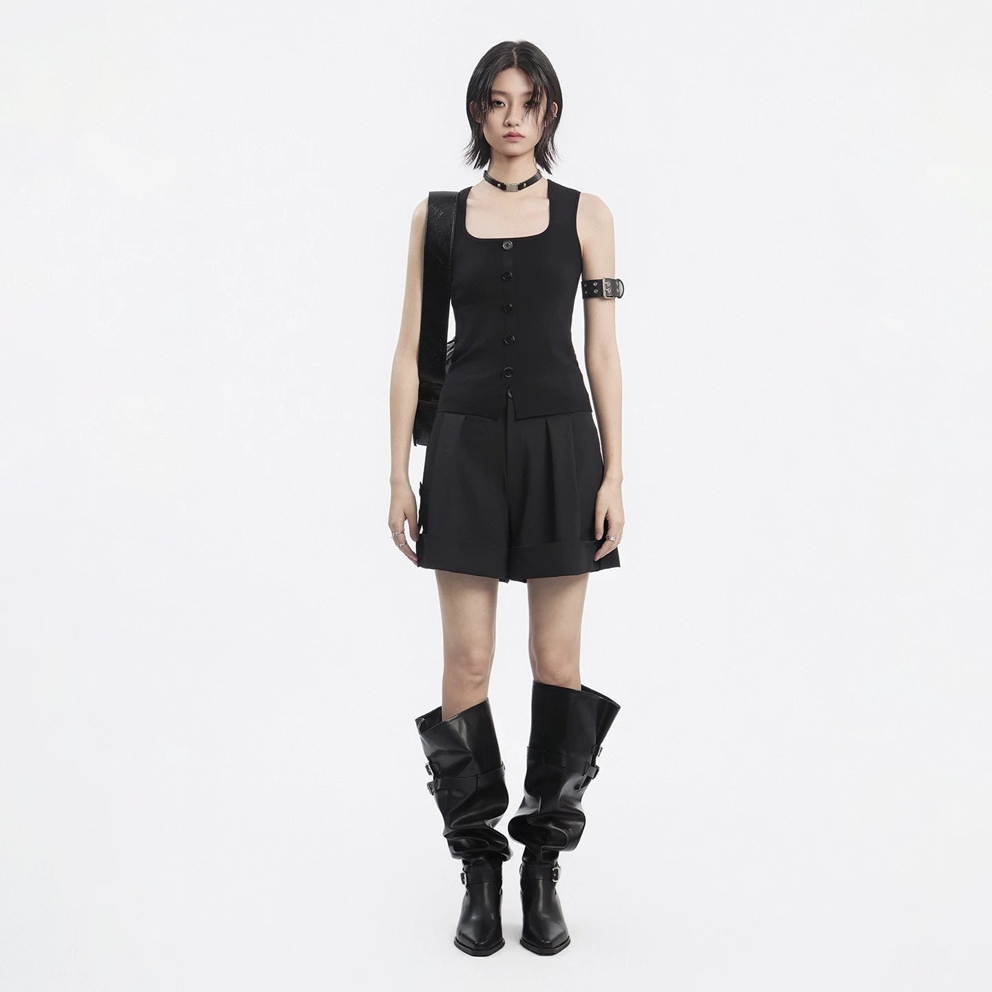 Lapargay High-Waist Casual Shorts, Neat Suit Tailoring, Turn-Up Hem Design L78202302C - Lapargay