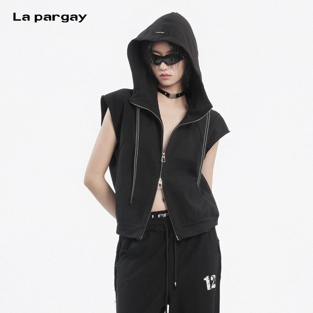 Lapargay hooded zip sleeveless vest back print accent clean tailoring craftsmanship L78201410V - Lapargay
