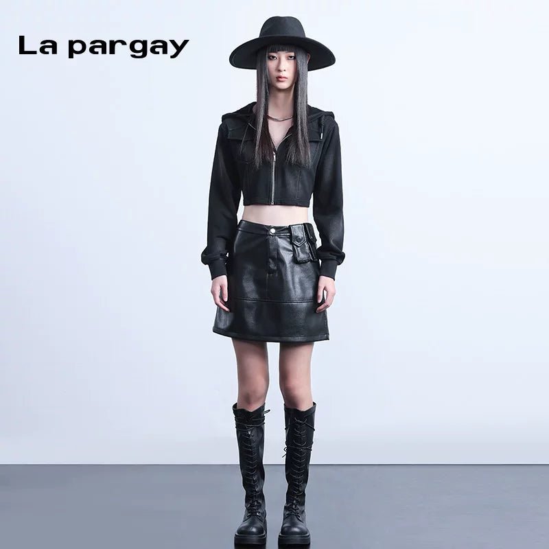 Lapargay long-sleeved hooded short jacket 2026 spring new women's black personality casual design top - Lapargay