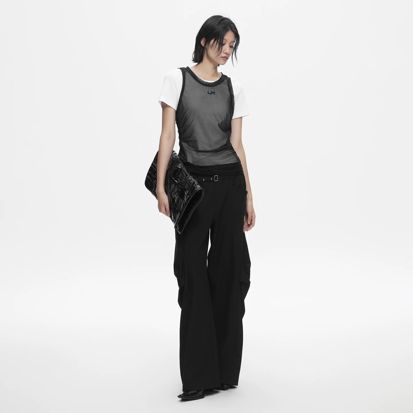 Lapargay mesh layering T-shirt with slightly sheer slim fit and pleated design L78200210C - Lapargay
