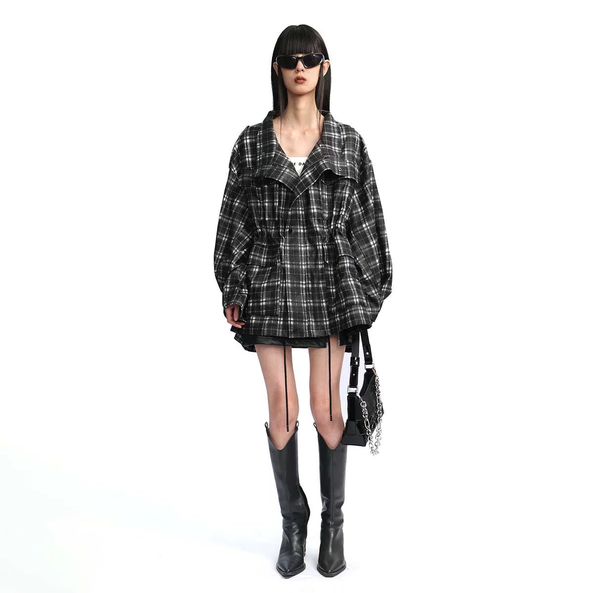 Lapargay Retro Black and White Plaid Jacket with Drop Shoulder Loose Fit, Drawstring Waist Cargo Style L78101308V - Lapargay
