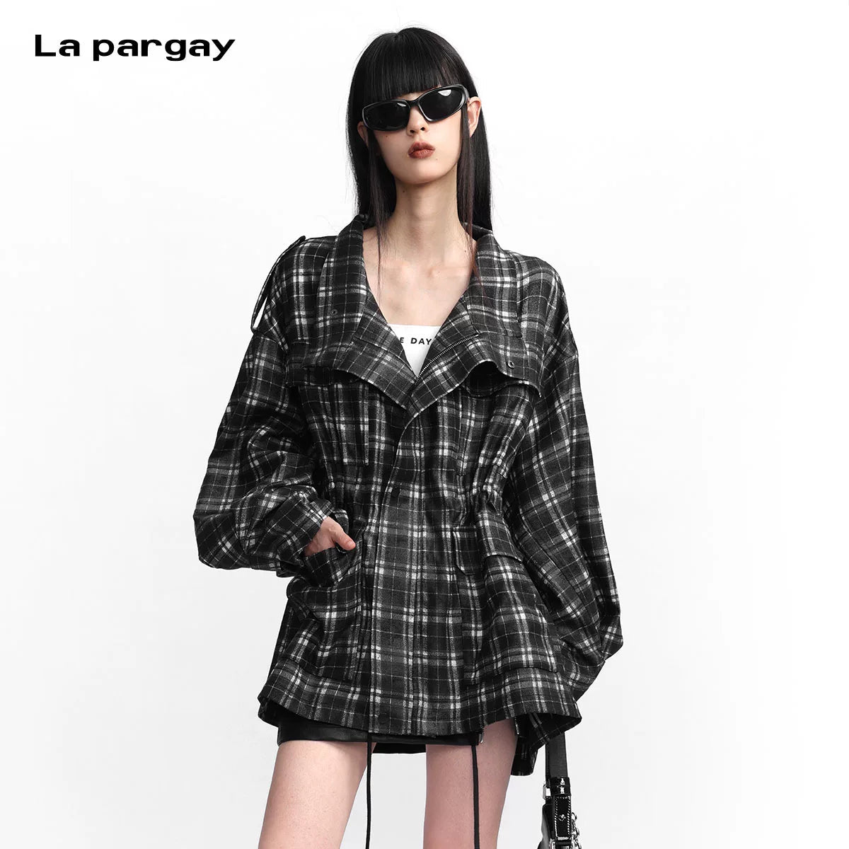 Lapargay Retro Black and White Plaid Jacket with Drop Shoulder Loose Fit, Drawstring Waist Cargo Style L78101308V - Lapargay